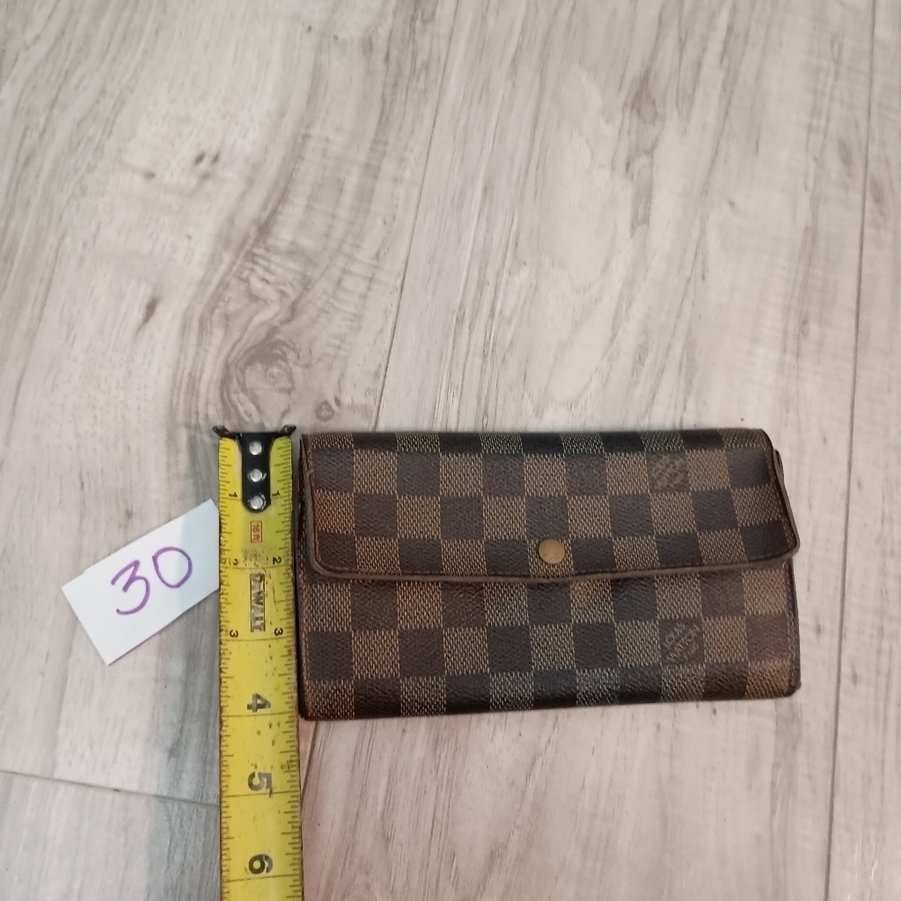 Authentic Louis Vuitton Damier Ebene Coated Canvas Leather Sarah Long Wallet - Picture 16 of 16